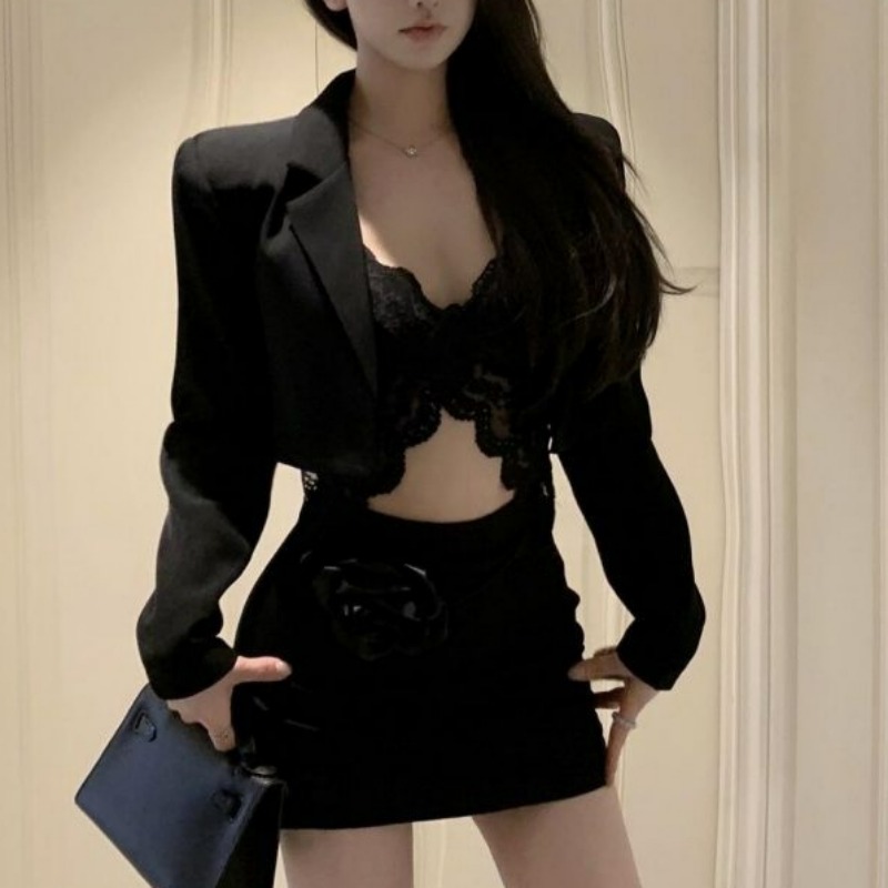 블랙 봄 블레이저 레이스 Bralette 및 미니 스커 - Lace Bralette Set 리뷰 및 가격